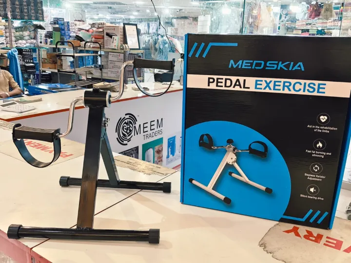 Pedal Exerciser for Seniors Desk Bike Cycle is a compact fitness tool designed for low-impact workouts. It improves blood circulation, strengthens legs, and supports joint mobility. - Image 5